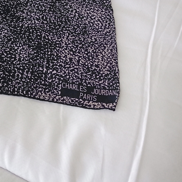 Charles Jourdan Scarf - Picture 2 of 5